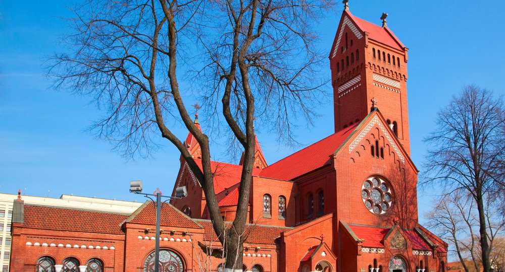 Дешевые авиабилеты в Беларусь